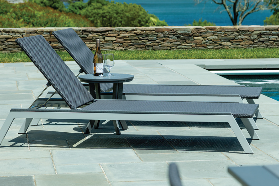 MAD outdoor furniture – recycled plastic